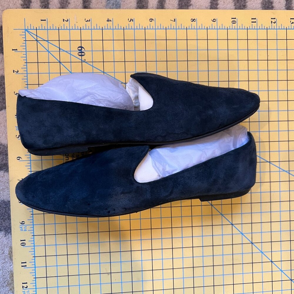 Susina suede loafers sz 8 blue
